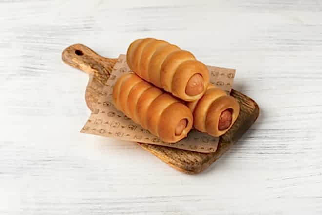 Набор сосисок в тесте в Пироговом Дворике