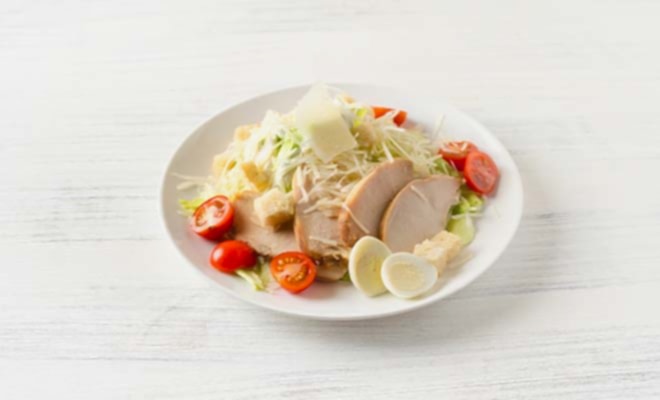 Салат Цезарь в Пироговом Дворике