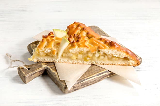 Пирог с яблоком и грушей в Пироговом Дворике