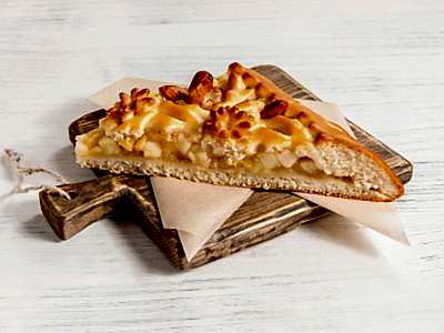 Пирог с яблоком и корицей в Пироговом Дворике