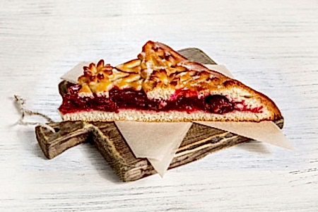 Пирог с вишней в Пироговом Дворике