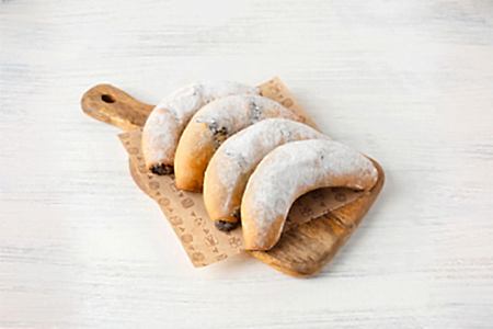 Набор рогаликов с маком в Пироговом Дворике