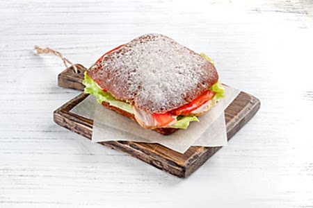 Сэндвич с цыплёнком в Пироговом Дворике